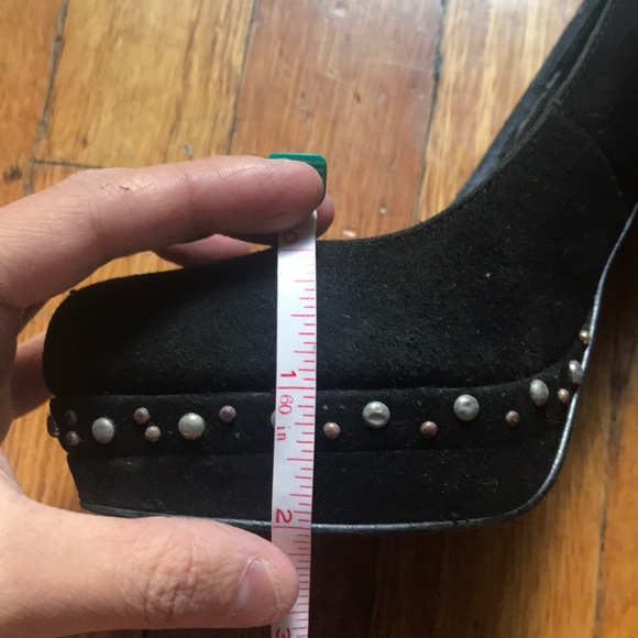 Black Steve Madden Platform Heels - Picture 6 of 8